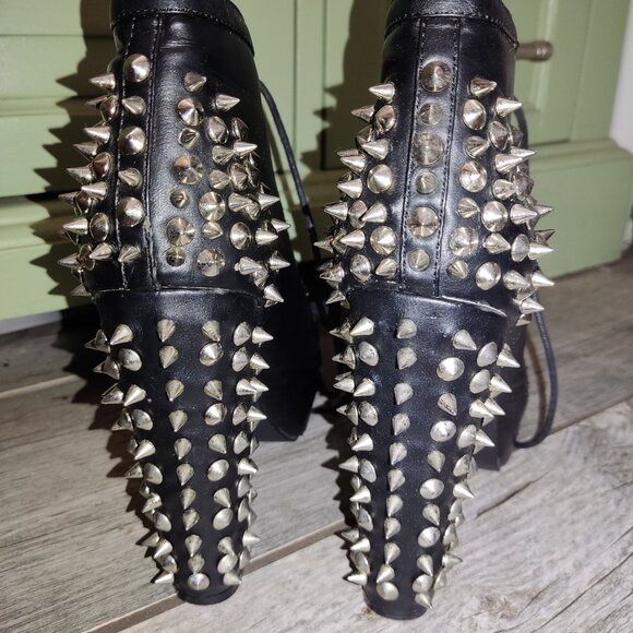 Chix | chunky platform ankle boots with metal spikes and studs | Size 39 | UK 6 - Picture 7 of 16